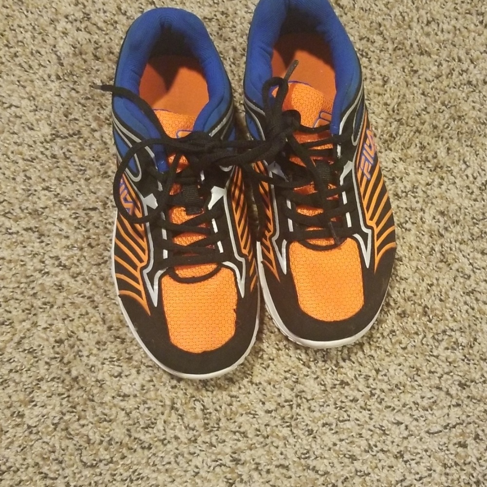 Fila Boys' Sized 6 Rocket Fueled Running Shoe